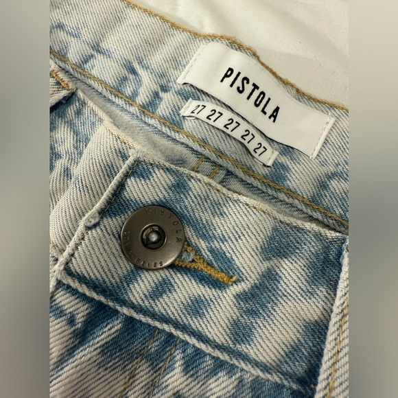 Pistola Women’s Light Wash Pink Raw Hem Distressed Denim Shorts Size 27 - Picture 3 of 3